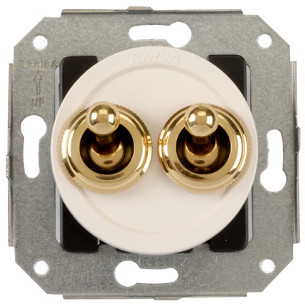 65345572 Двойная кнопка(тумблерная)10A-250V ~ 24V DC, бронза/коричневый Fontini, Venezia Oval 65345572
65345572 Двойная кнопка(тумблерная)10A-250V ~ 24V DC, бронза/коричневый Fontini, Venezia Oval 65345572