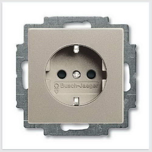 2013-0-5337 (20 EUCKS-93-50), Розетка SCHUKO 16А 250В, с защитными шторками, серия Basic 55, цвет шампань, ABB, Basic 55 20 EUCKS-93-50
2013-0-5337 (20 EUCKS-93-50), Розетка SCHUKO 16А 250В, с защитными шторками, серия Basic 55, цвет шампань, ABB, Basic 55 20 EUCKS-93-50