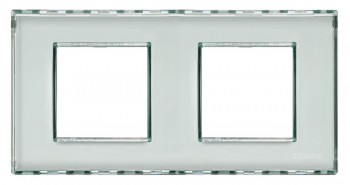 LND4802M2KR Рамка LivingLight Квадрат Kristall 2+2 модуля Bticino фото
