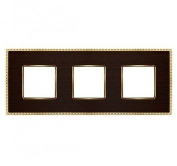 FD01453WOB Рамка Belle Epoque Wood Wenge / Bright gold 3-постовая гор/верт. Fede фото