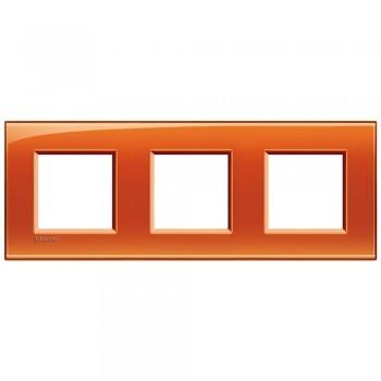 LNA4802M3OD Рамка LivingLight Квадрат Оранжевый 2+2+2 модуля Bticino фото