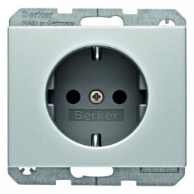 

47157003 Штепсельная розетка SCHUKO Berker, K.5 47157003