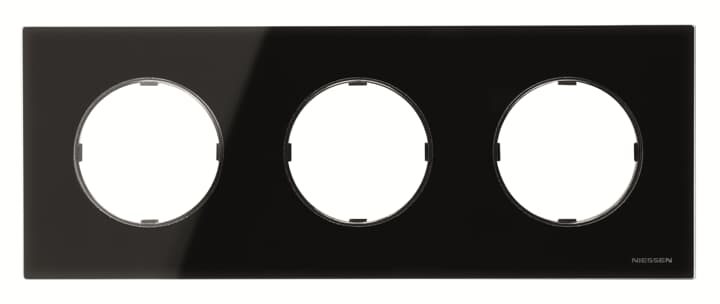 

8673 CN Рамка Skymoon Черное стекло 3-постовая ABB, Skymoon 8673 CN