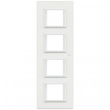 HA4802M4HD Рамка Axolute Квадрат Белый 2+2+2+2 модуля вертикальная Bticino фото