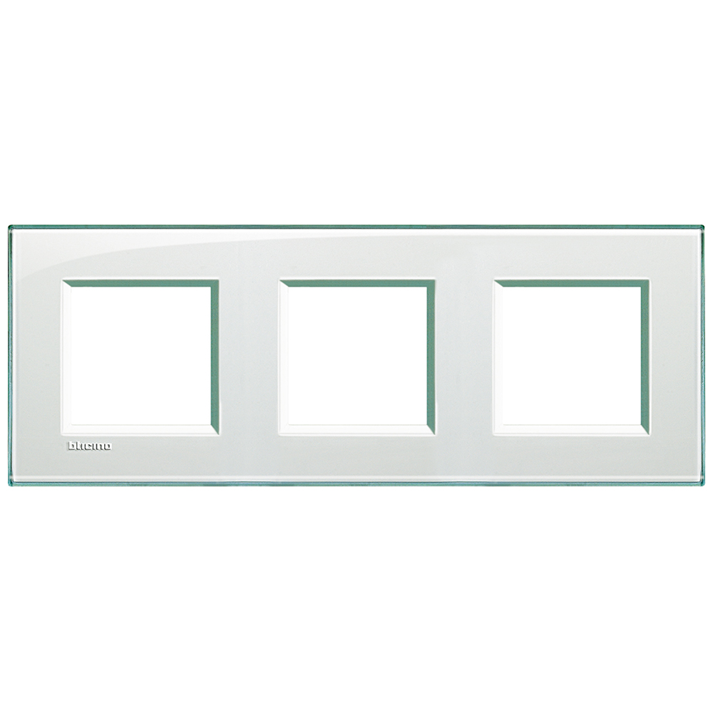 

LNA4802M3KA Рамка LivingLight Квадрат Морская вода 2+2+2 модуля Bticino, LivingLight Квадрат LNA4802M3KA