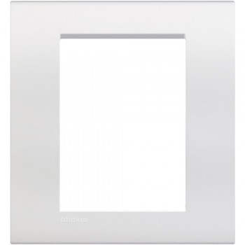 LNC4826BN Рамка LivingLight Air Белый 3+3 модуля Bticino фото
