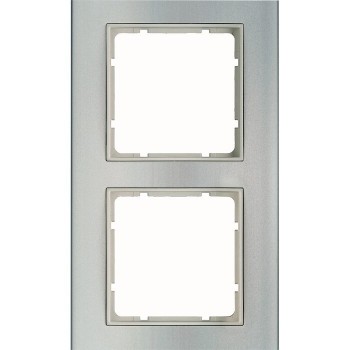 10123904 Рамка B.3 Алюминий / Полярная белизна 2-постовая вертикальная Berker фото