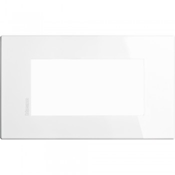 HW4804HD Рамка Axolute Air Белый 4 модуля Bticino фото