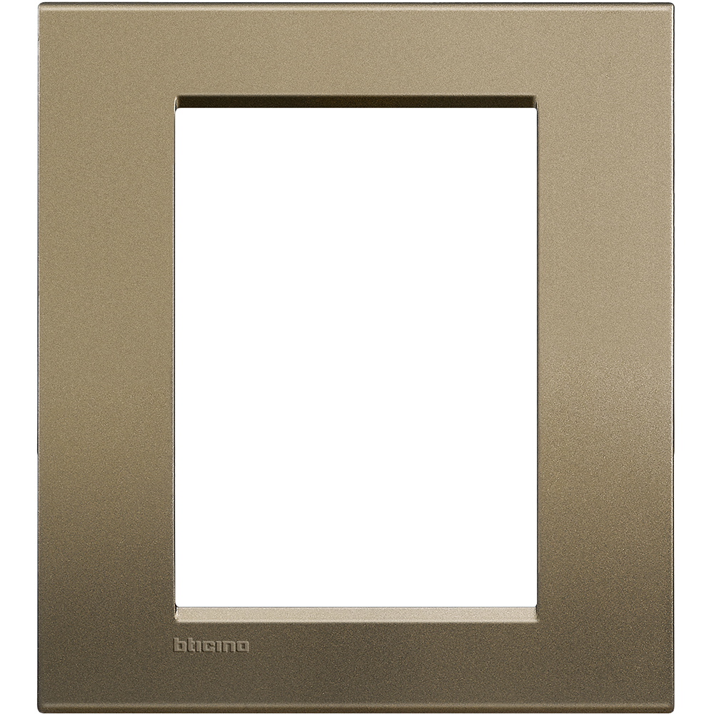 

LNA4826SQ Рамка LivingLight Квадрат Коричневый шелк 3+3 модуля Bticino, LivingLight Квадрат LNA4826SQ