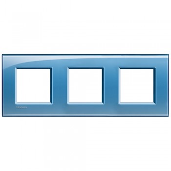 LNA4802M3AD Рамка LivingLight Квадрат Голубой 2+2+2 модуля Bticino фото