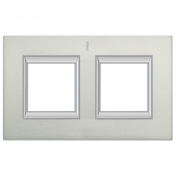 HA4802/2XC Рамка Axolute Квадрат Алюминий 2+2 модуля вертикальная Bticino фото