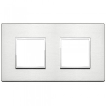 21643.01 Рамка Eikon Evo Бриллиантовый алюминий 4 модуля Vimar фото