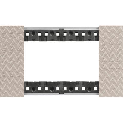 

KA4804MM Рамка Bticino Living Now OPTIC 4-модульная, Living Now KA4804MM