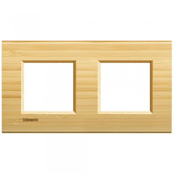 LNA4802M2LBA Рамка LivingLight Квадрат Бамбук 2+2 модуля Bticino фото