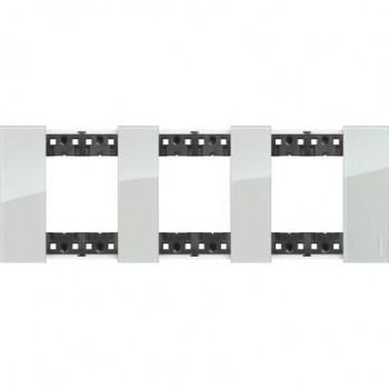 KA4802M3DA Рамка Bticino Living Now SKY 2+2+2-модульная фото