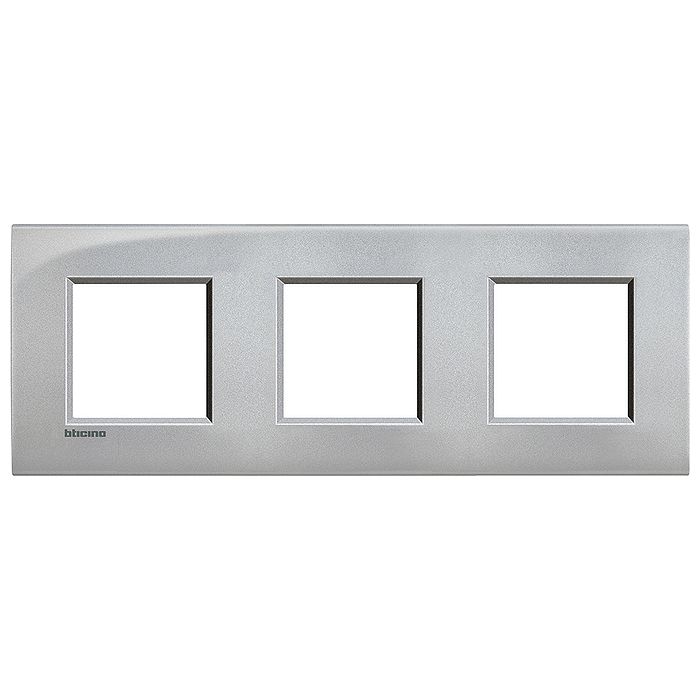 

LNE4802M3NK Рамка LivingLight Air Никель матовый 2+2+2 модуля Bticino, LivingLight Air LNE4802M3NK