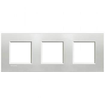 LNA4802M3AG Рамка LivingLight Квадрат Серебро 2+2+2 модуля Bticino фото