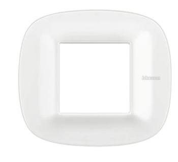 HB4802CGW Рамка 1 пост, овальной формы AXOLUTE Белый. Немецкий/Итальянский стандарт, 2 модуля Bticino фото