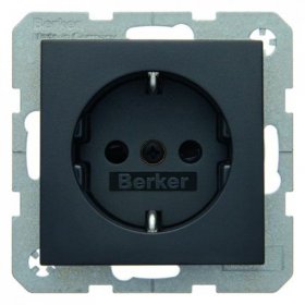 

41231606 Штепсельная розетка SCHUKO цвет: антрацит, матовый B.1/B.3/B.7 Glas Berker, S.1 41231606