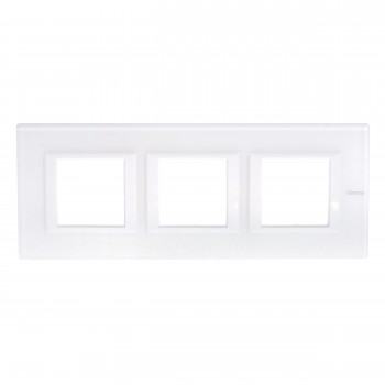 HA4802M3HVBB Рамка Axolute Квадрат Белое стекло 2+2+2 модуля Bticino фото