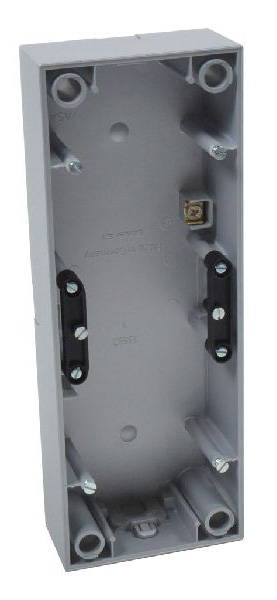 

10439939 Коробка для наружного монтажа, 3-местная цвет: алюминий, матовый S.1 Berker, S.1 10439939