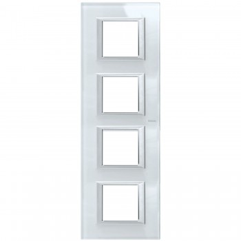 HA4802M4VSW Рамка Axolute Квадрат Whice 2+2+2+2 модуля вертикальная Bticino фото