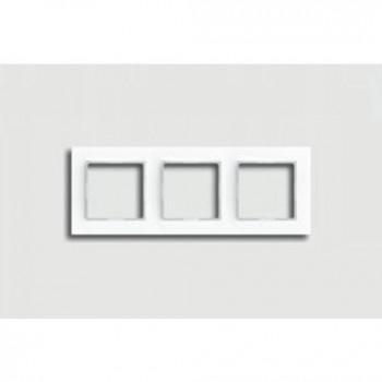 AC583WW Рамка A Creation Белый 3-постовая Jung фото