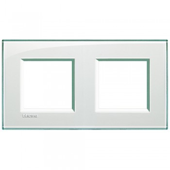 LNA4802M2KA Рамка LivingLight Квадрат Морская вода 2+2 модуля Bticino фото