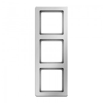 10136089 Рамка Q.1 Полярная белизна с эффектом бархата 3-постовая вертикальная Berker фото