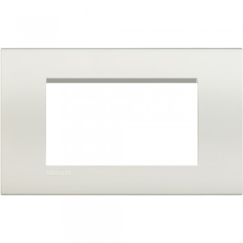 LNA4804BI Рамка LivingLight Квадрат Белый 4 модуля Bticino фото