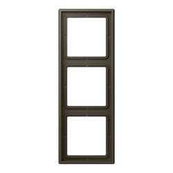 LC98332140 Рамка Les Couleurs Le Corbusier Naturelle 3-постовая Jung фото