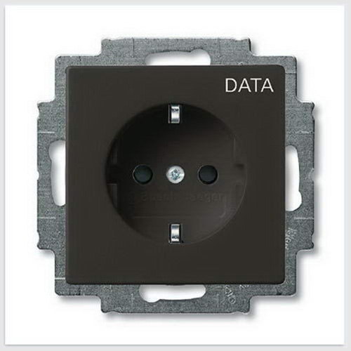 

2011-0-6143 (20 EUC/DV-95-5), Розетка SCHUKO 16А 250В, с маркировкой DATA, серия Basic 55, цвет chateau-black, ABB, Basic 55 20 EUC/DV-95-5