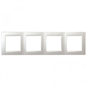 1500640-030 Рамка универсальная, 4 поста, белый Simon 15 фото