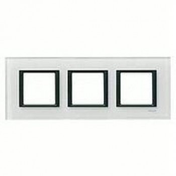 Рамка 3-постовая, белое стекло Schneider Electric Unica Class MGU68.006.7C2 фото