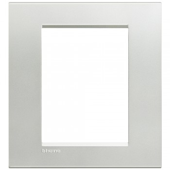 Рамка 3 + 3 модуля, серебро Bticino Living Light Квадрат LNA4826AG фото