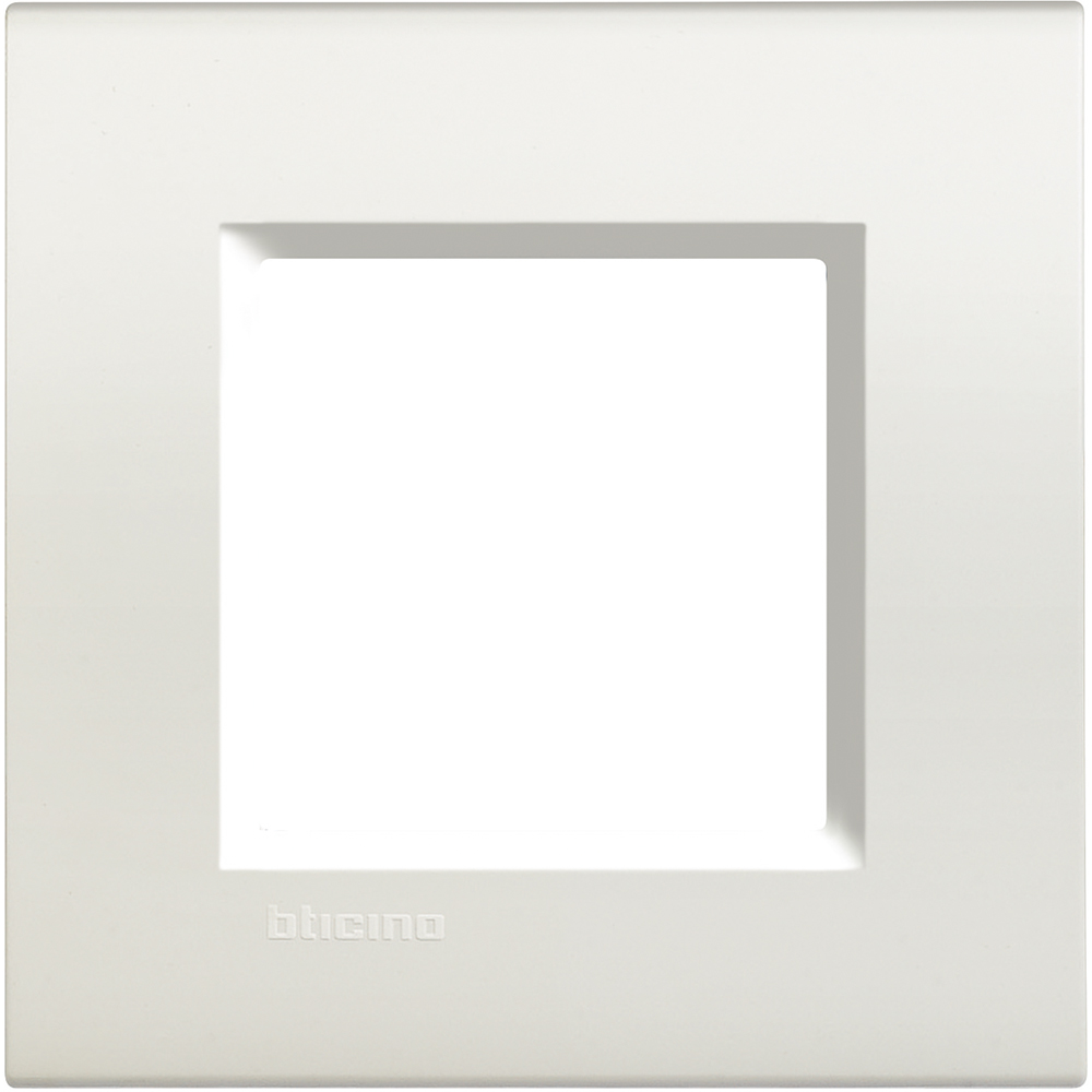 

LNA4802BI Рамка LivingLight Квадрат Белый 2-модульная Bticino, LivingLight Квадрат LNA4802BI