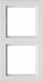 10126099 Рамка Q.3 Полярная белизна с эффектом бархата 2-постовая вертикальная Berker фото
