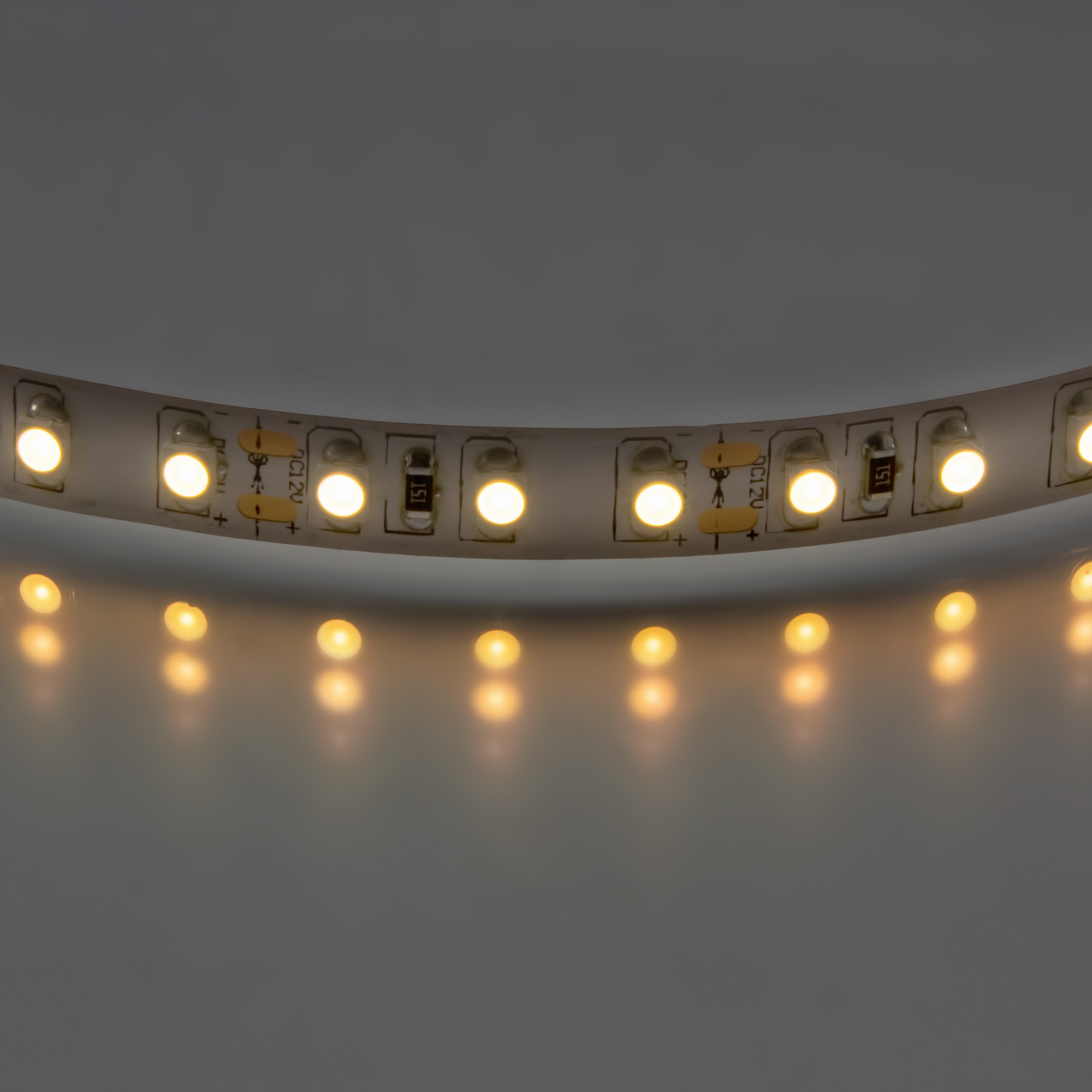 

Лента светодиодная Lightstar 3528LED 2700-3000K Тёплый белый свет 400012 1м., LED3528 400012
