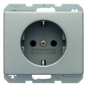 

47357004 Штепсельная розетка SCHUKO цвет: нержавеющая сталь K.5 Berker, K.5 47357004