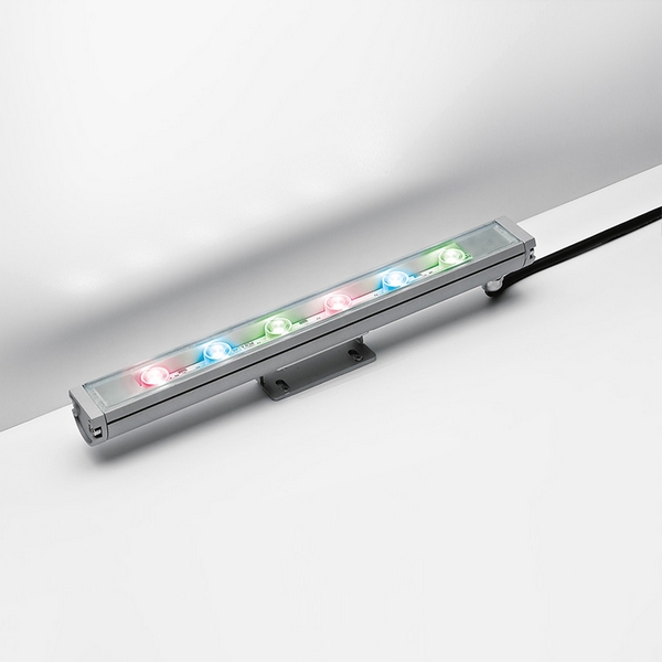 

Настенный светильник уличный Spike NL708030C0 Artemide, Хром, Spike NL708030C0