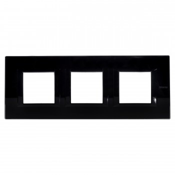 HA4802M3HVNB Рамка Axolute Квадрат Nighter 2+2+2 модуля Bticino фото