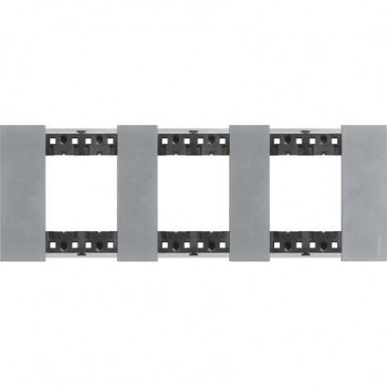 KA4802M3NW Рамка Bticino Living Now MOON 2+2+2-модульная фото